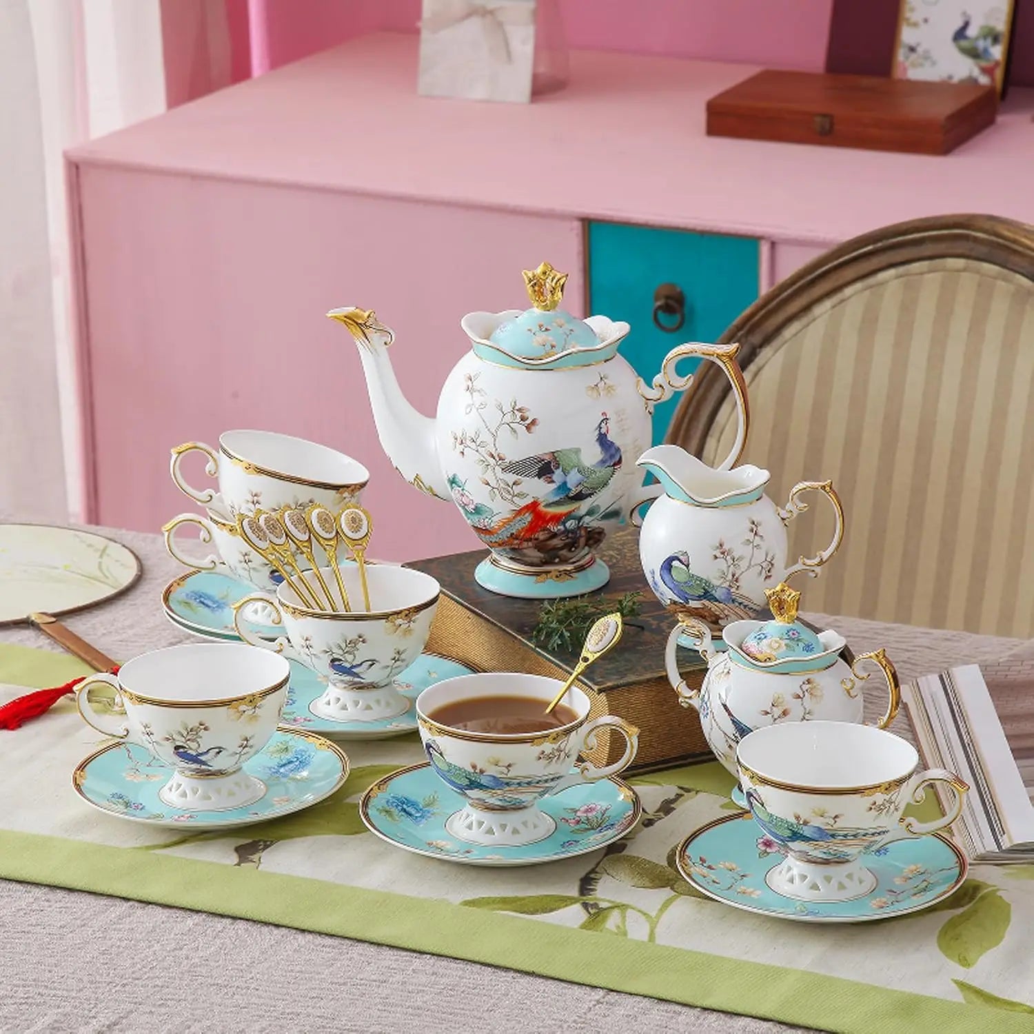 Vintage English Floral Tea Set (21pcs)