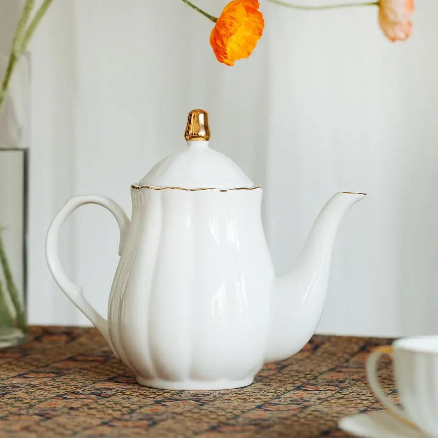 Classic Porcelain Tea Set with Infuser (13pcs)